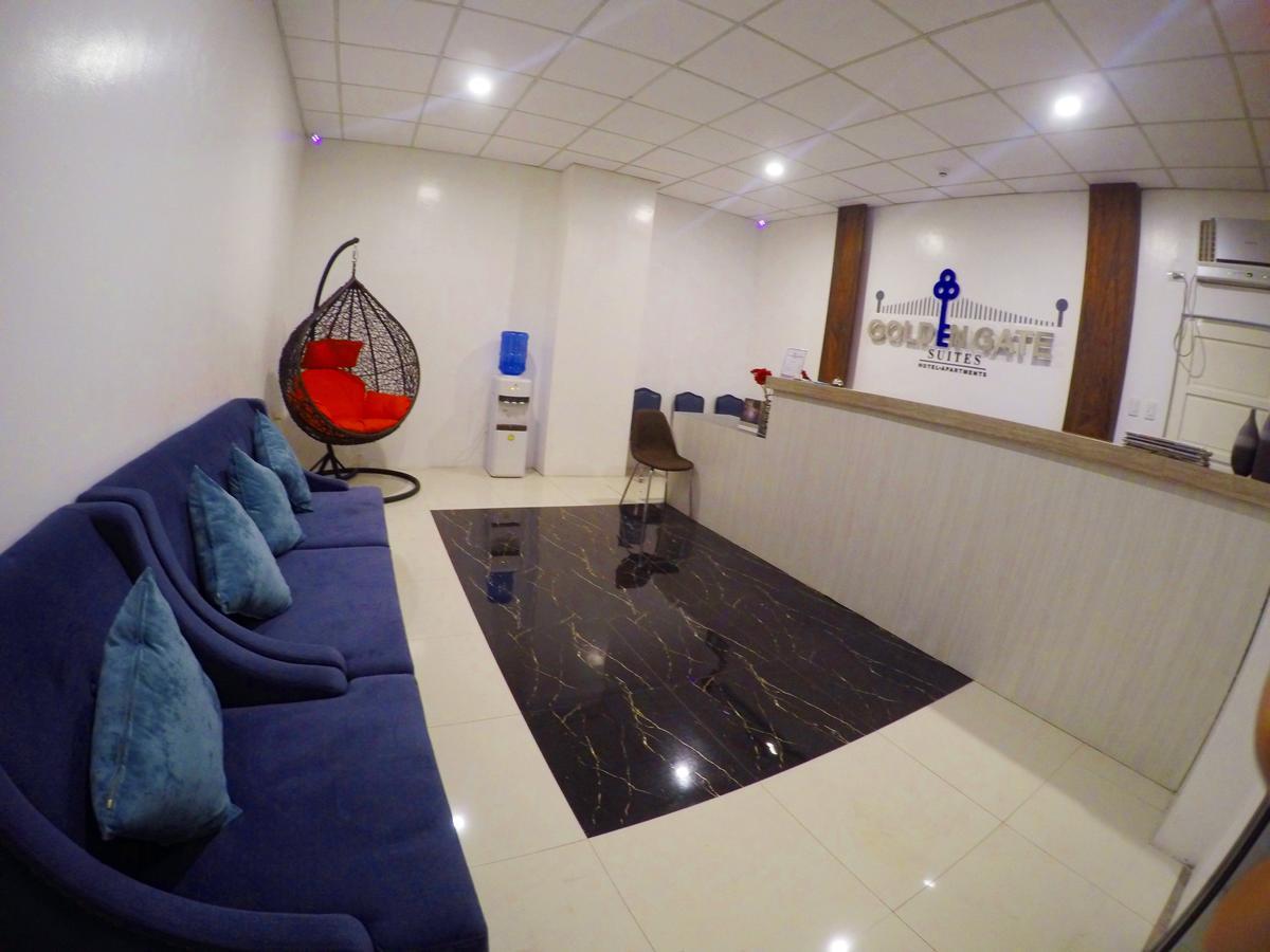 Golden Gate Suites Dumaguete City Экстерьер фото